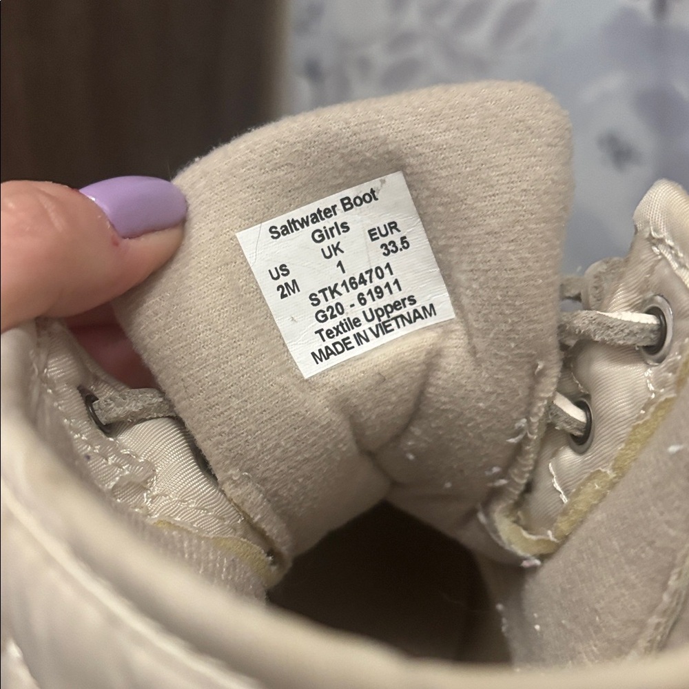 Girls Sperry boots - Picture 6 of 7